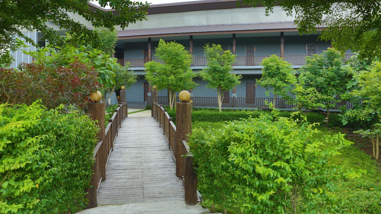 Li Baan Pailyn Resort Lamphun מראה חיצוני תמונה